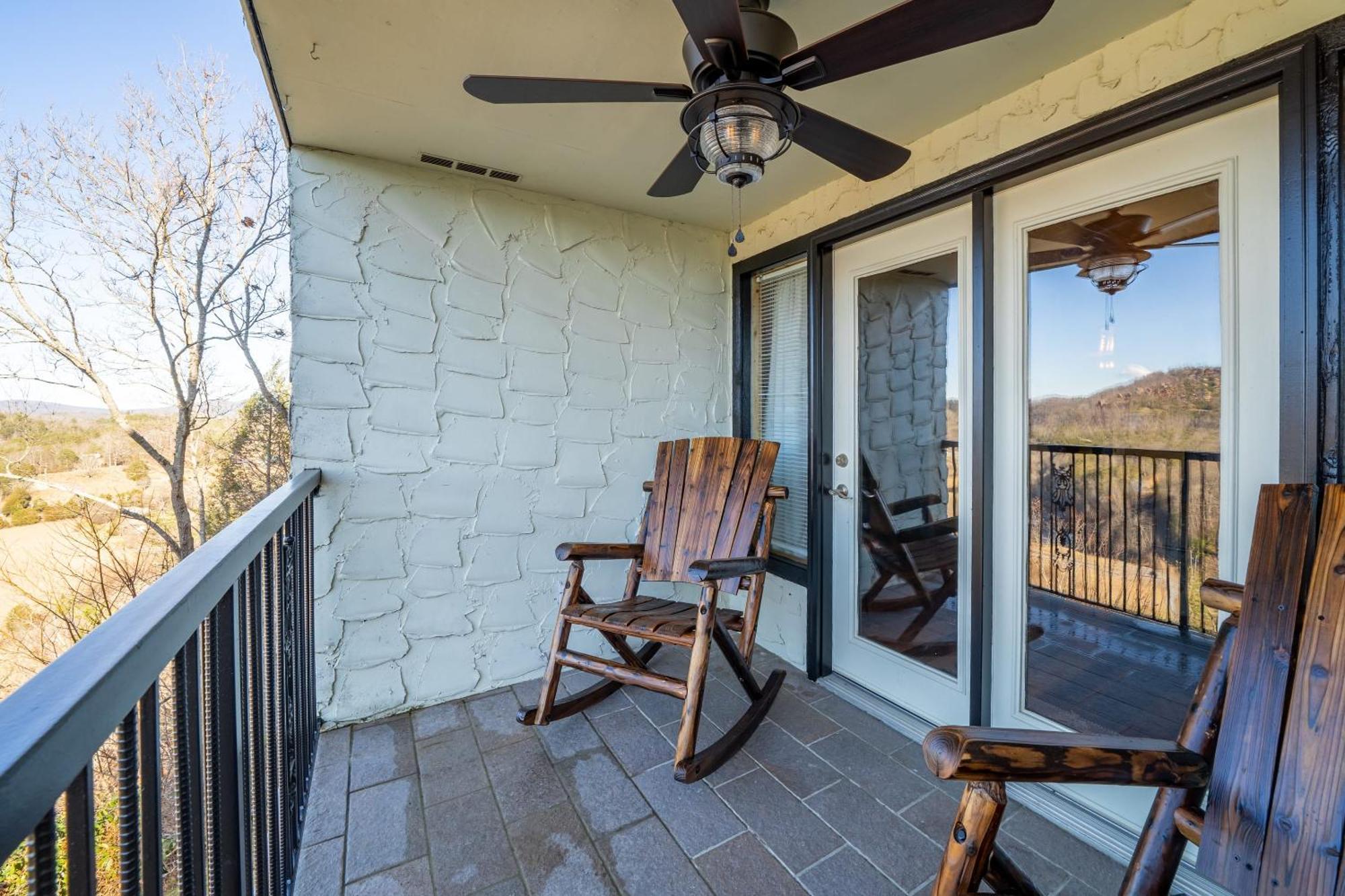 Vila Mountain Views At Dolly'S Castle Unit 4 Sevierville Exteriér fotografie